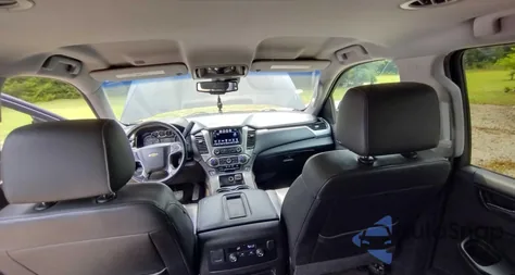 2016 Chevrolet Suburban C1500 Lt z USA, uszkodzony, nr VIN 1GNSCHKC0GR213842